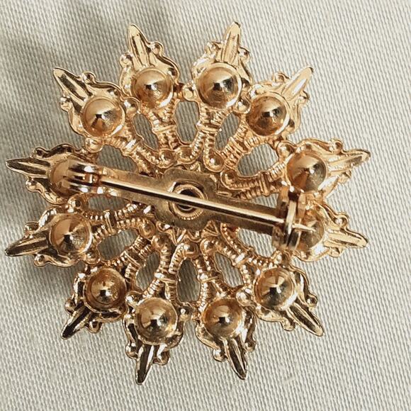 Green Rhinestone Atomic Star Burst Brooch On Gold Tone Metal - Picture 5 of 6